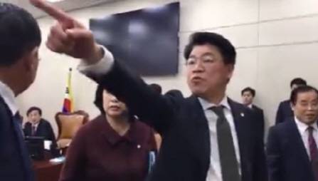 집중공격당하는 표창원 | 인스티즈