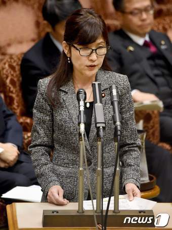 이나다 도모미 일본 방위상(자료사진) © AFP=뉴스1