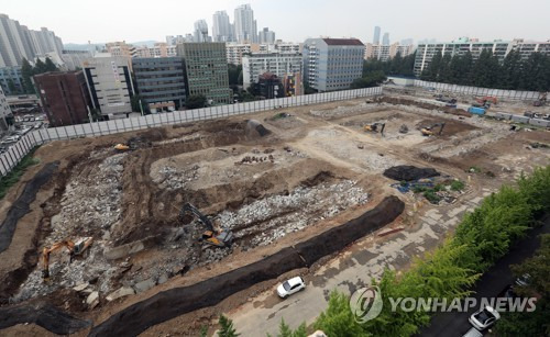 사진은 8일 오후 재건축이 진행되고 있는 신반포 6차 단지[연합뉴스 자료사진]