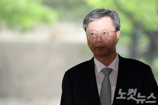 국정농단 방조 혐의를 받는 우병우 전 청와대 민정수석비서관. (사진=박종민 기자/자료사진)