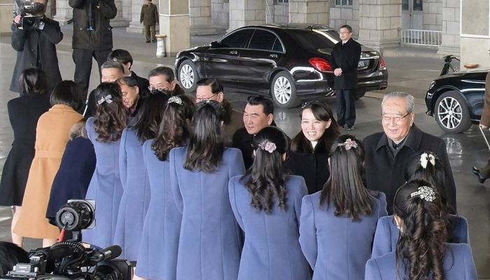 북한 친선예술대표단, 중국 공연 마친 뒤 귀국