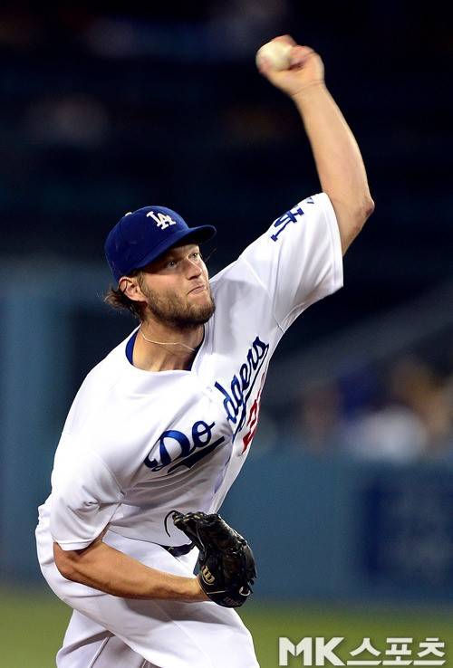 클레이튼 커쇼가 세인트루이스를 상대로 완벽한 투구를 보여줬다. 사진= MK스포츠 DB