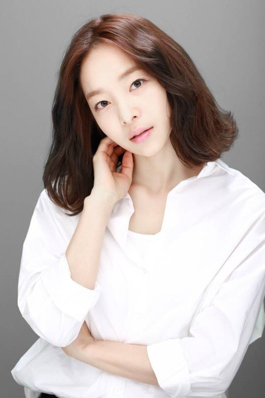 [배우 한이서. 사진제공=아이오케이컴퍼니]