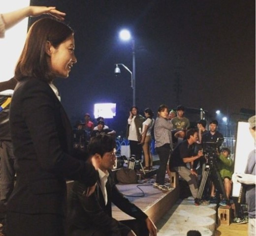 어셈블리출처:/송윤아 SNS