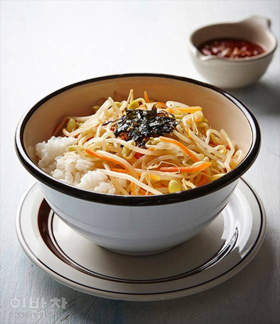 콩나물 비빔밥 (사진 및 레시피=이밥차)
