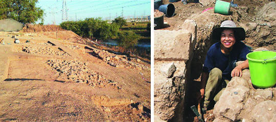 한국인 성서고고학 발굴팀이 최근 이스라엘 중부 텔 자피(Tel Tzafit)의 가드 유적지에서 2900년 전 블레셋의 성벽을 발견했다. 사진은 발굴 작업에서 드러난 성벽(왼쪽)과 발굴팀장 임미영 박사.  임미영 박사 제공