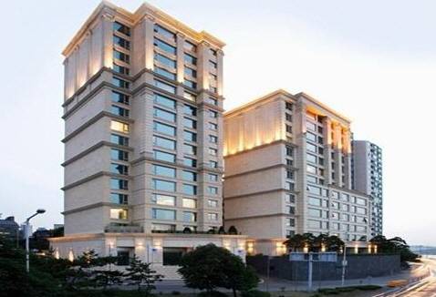 강남 고급빌라 중 연예인들이 다수 거주해 유명세를 탄 청담 상지리츠빌 카일룸 전경.