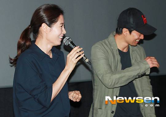 문소리‘너 나 비웃니?’