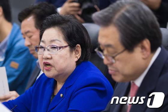 김을동 새누리당 최고위원 /뉴스1 © News1 유승관 기자