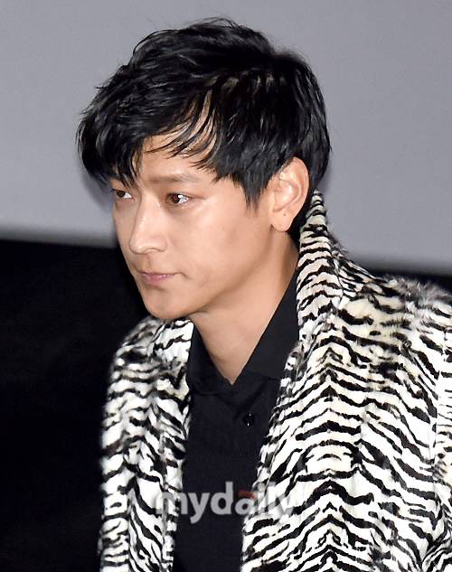 ▲ 강동원 '조각같은 얼굴'