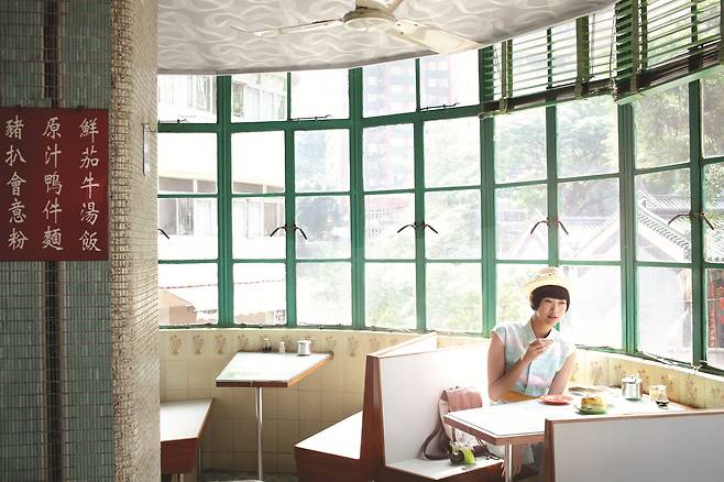 전통적인 홍콩 분위기를 간직한 미도 카페.