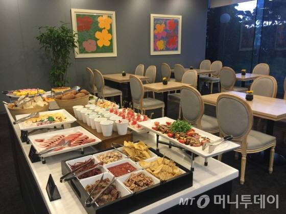 신관 1층에 위치한 라운지 파라다이스/사진=이지혜 기자