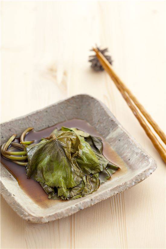 곰취나물 장아찌