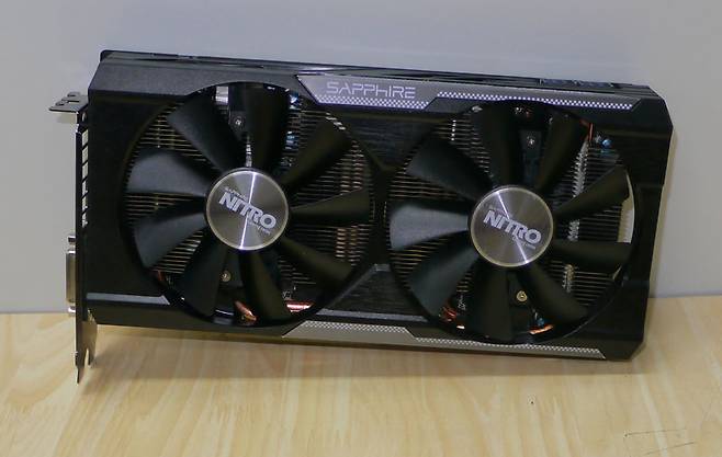 라데온 R9 380X 4GB