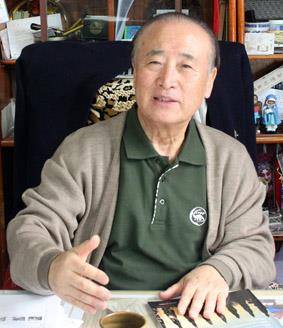 이융조 한국선사문화연구원 이사장.