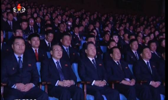 북한 청년중앙회관에서 지난 15일 열린 김일성사회주의청년동맹 창립 70돌 기념 청년중앙예술선전대 공연을 관람 중인 최용해(맨 앞줄 왼쪽에서 세번째) 노동당 비서. [사진출처=북한 조선중앙TV 화면 캡처]