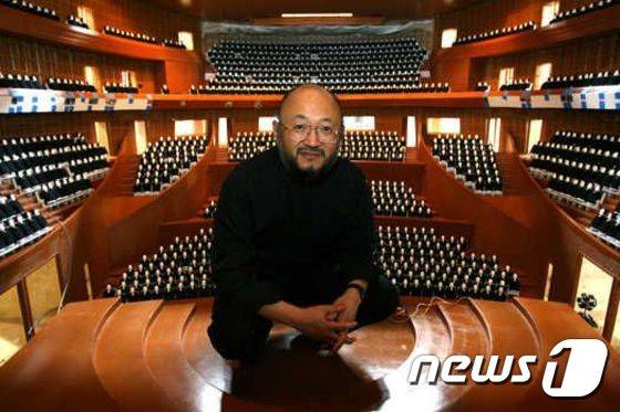 롯데콘서트홀 음향 설계를 맡은 야수히사 토요타© News1