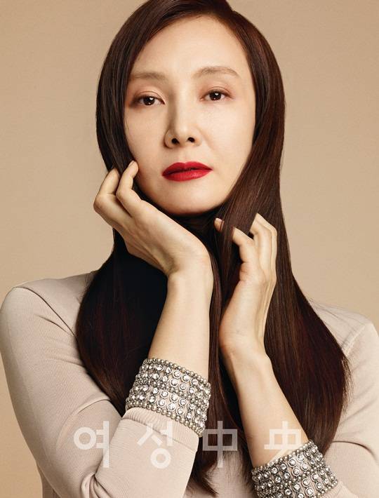 채시라