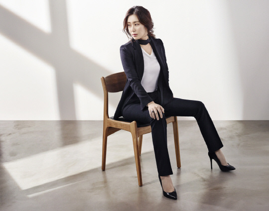 송윤아
