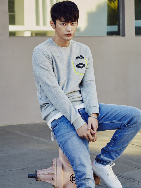 서인국