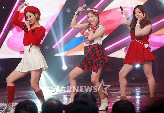 [★포토]써스포, '깜찍한 신인'