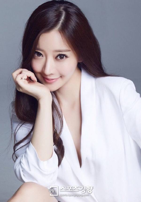 배우 윤사랑. 사진 베이에엠컴퍼니