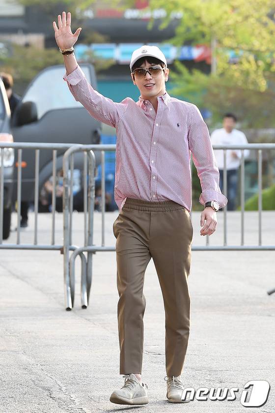 밴드 씨엔블루 정용화가 3관왕 소감을 전했다. © News1star 고아라 기자