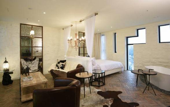 호텔 더 디자이너스 리즈 강남 프리미어 가수 김완선 룸.