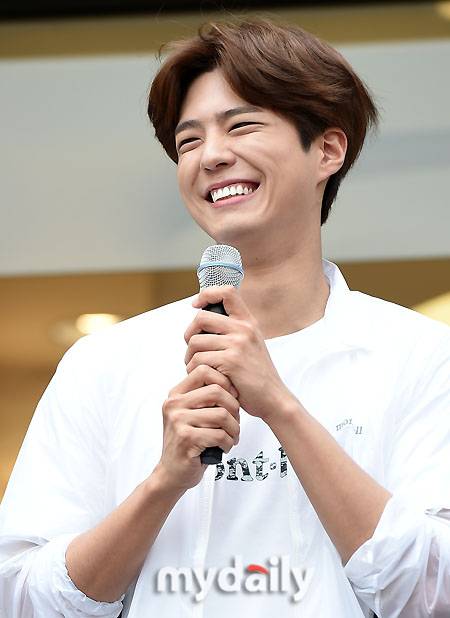 ▲ 박보검, '여심 녹이는 눈웃음'