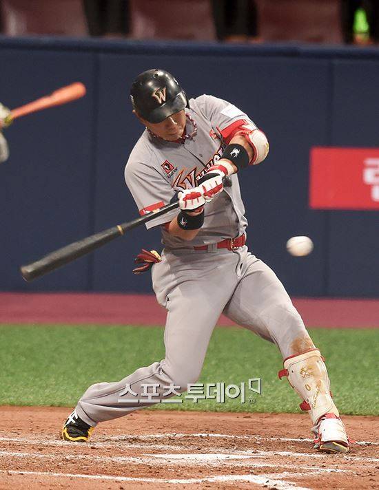 김강민