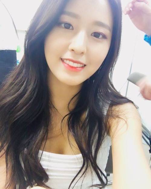 사진=설현 인스타그램