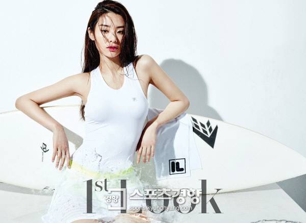 배우 스테파니 리 여름 화보. 사진 휠라