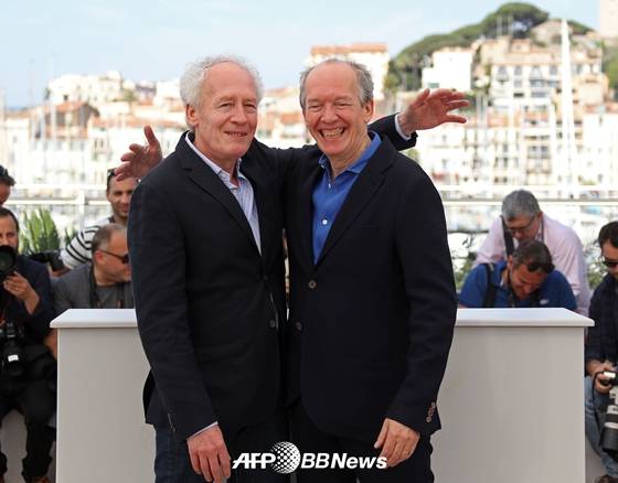 제 69회 칸국제영화제를 찾은 장 피에르 다르덴(왼쪽)과 뤽 다르덴 형제감독 / AFPBBNews=뉴스1