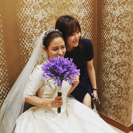 박희본 결혼식 서현진