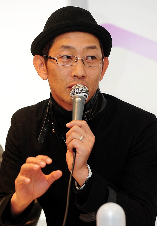 뉴시스