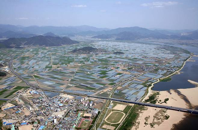 영남권 신공항 후보지 가운데 하나인 경남 밀양 하남읍. 밀양시 제공