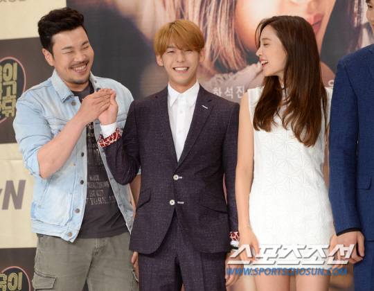 [포토] 신승환-이민혁, 윤소희 질투 부르는 브로맨스!