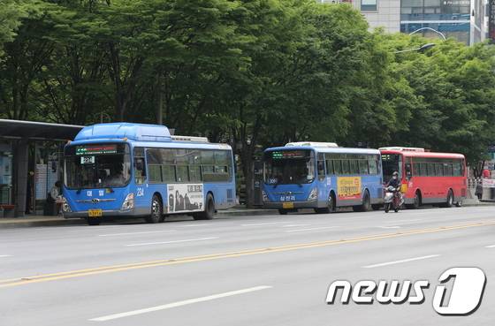 대구 시내버스 노조가 오는 19일부터 파업에 들어갈 것을 예고, 시민 불편이 예상된다./사진제공=대구시© News1