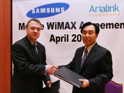 2006년 삼성전자는 세계최초로 개발한 차세대 이동통신 기술인 와이브로를 미국에 수출했다. / 삼성전자 제공