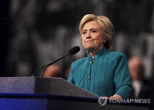 지난 19일 네바다 주 라스베이거스에서 유세하는 힐러리 클린턴 (AFP=연합뉴스 자료사진)