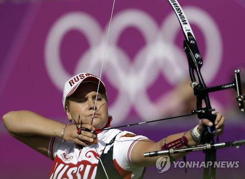 세계양궁연맹(WA)의 결정에 따라 올림픽 출전 기회를 얻게 된 세계랭킹 5위 세냐 페로바/연합뉴스