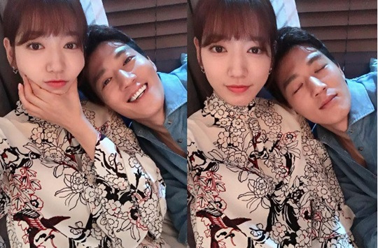 박신혜(왼쪽) 김래원(오른쪽)
