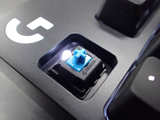 체리 청축 기계식 스위치