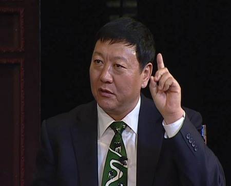한ㆍ중ㆍ일 최초의 기빙플레지 서약 부호, 중국의 뉴건성(51) 회장