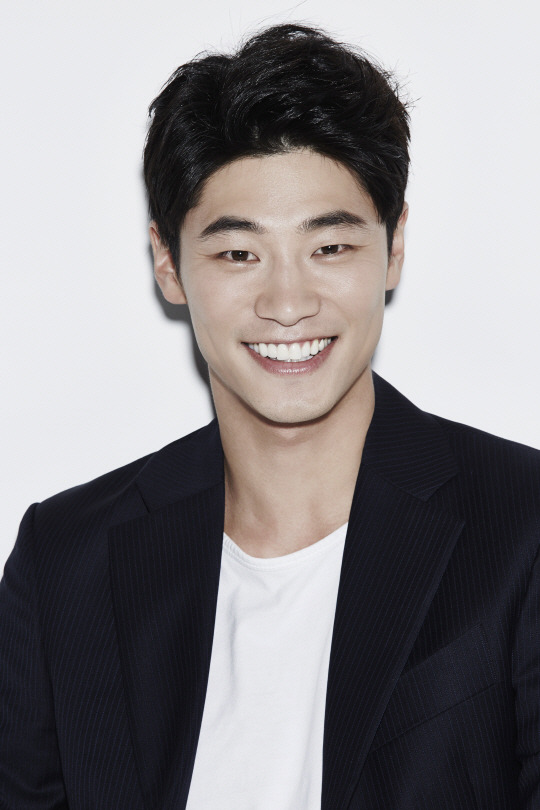 유인혁