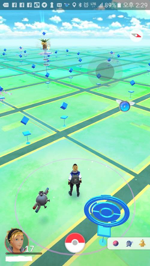 위치조작앱을 이용해 뉴욕맨허튼 타임스퀘어에서 포켓몬고를 실행한 장면