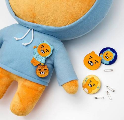 라이언 와펜 / 사진출처 :카카오프렌즈 인스타그램