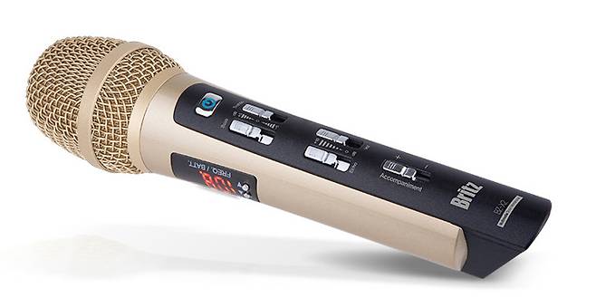 브리츠 ‘스마트 노래방 마이크’. 지마켓 제공