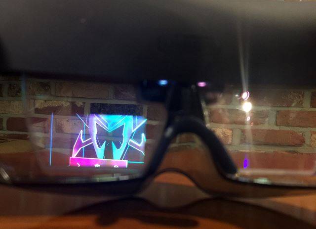 홀로렌즈의 게임 앱 ‘로보레이드’