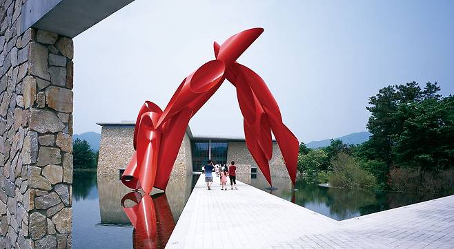 건축가 안도 다다오가 설계한 뮤지엄 산.